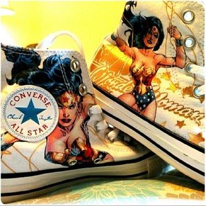 Wonder Woman Converse